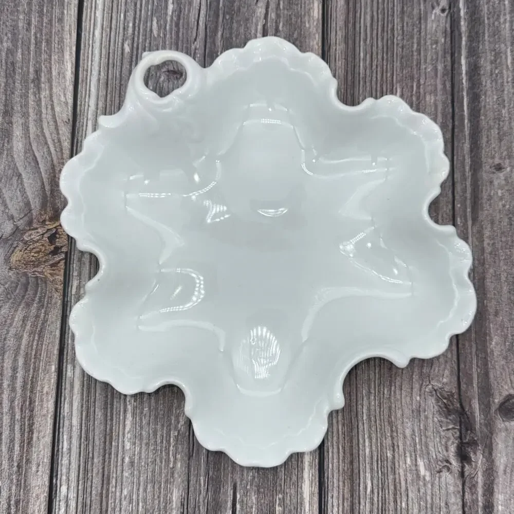 Vintage Japan White Porcelain Scalloped Leaf 11” Twig Handle Ruffled MCM UCAGC